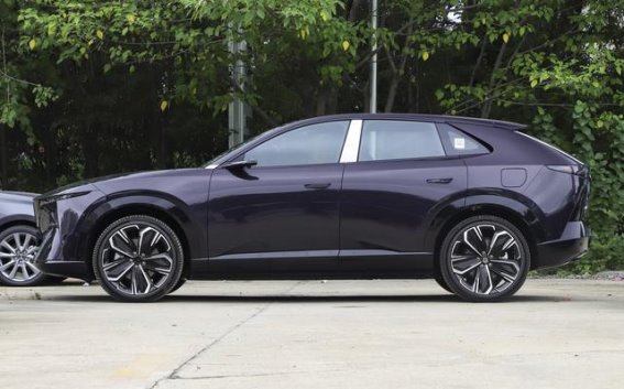 马自达EZ-60深度解读：智能设计与双动力SUV新选择