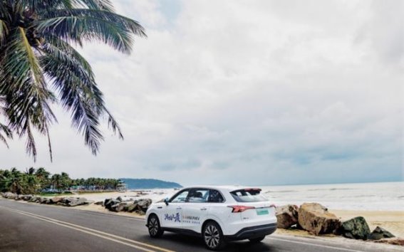 红旗HS6 PHEV：东方韵味与全能家用SUV的极致体验