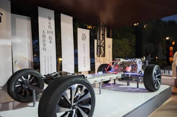 东霖智行：智能悬架国产化的新突破与产业重构