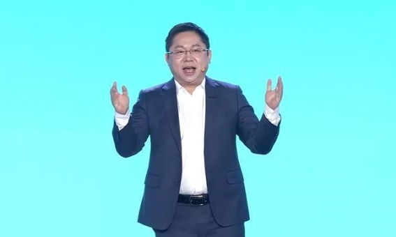 比亚迪海洋网全新旗舰海豹08与海狮08首度亮相