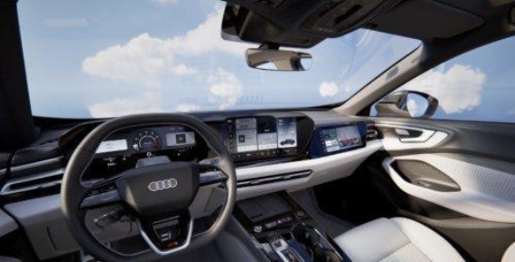 一汽奥迪A5L：智能科技与豪华设计的完美融合