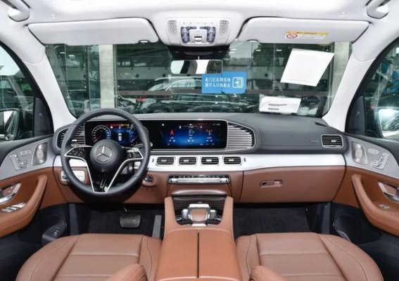 96.8万入手新款奔驰GLS经典版 降价9.2万动力缩水值吗