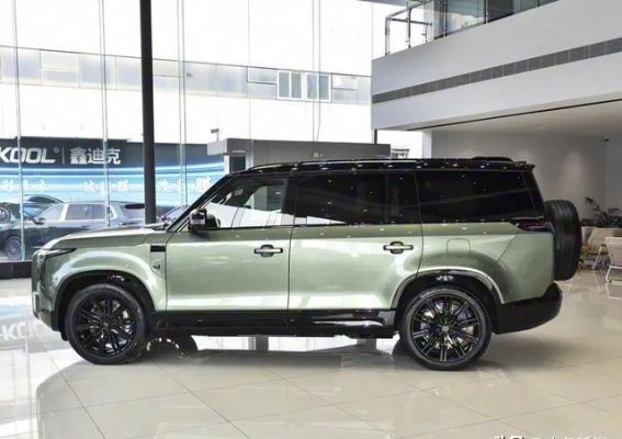 在方正轮廓中完成进阶——极石ADAMAS的产品升级逻辑解析