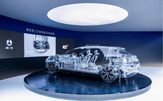 比亚迪1500万辆新能源车下线，腾势N8L再创新高