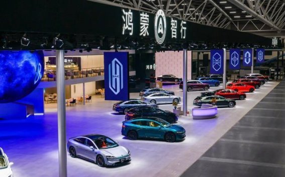 2025年新能源战场：新势力销量拼图与挑战