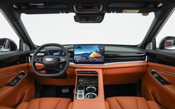 全新博越重磅来袭，时尚外观与智能科技助力驾乘体验