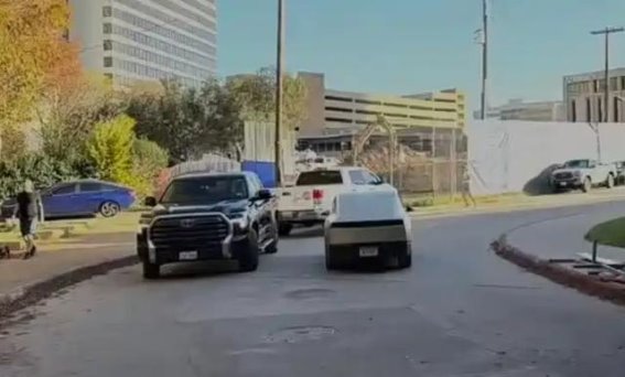 特斯拉Cybercab路测曝光，2026年Q2量产引领无人驾驶出行新篇章