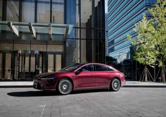 享界S9纯电增程Ultra版：30万预算的豪华轿车新选择