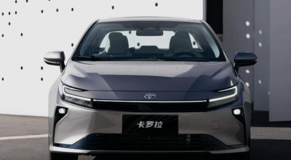 新款卡罗拉双擎价格直降，丰田欲与速腾争高下？