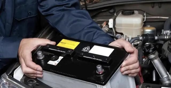 如何判断汽车蓄电池是否该更换