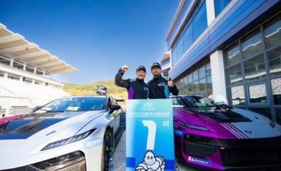 技术赋能与用户共创，奕派科技引领新能源新格局