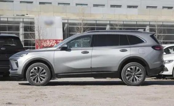 三亚安骅别克昂科威Plus限时钜惠 16.59万起享豪华配置与专属礼遇