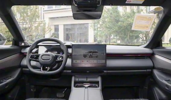 领克08 EM-P：中型SUV插混市场的新标杆