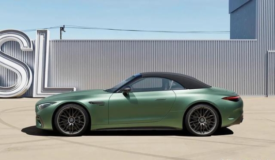 2026款奔驰AMG SL 63：经典与现代的完美交织