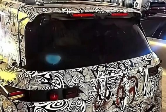 领克全新中大型SUV亮相：预计2026年发布，搭载智能电混系统