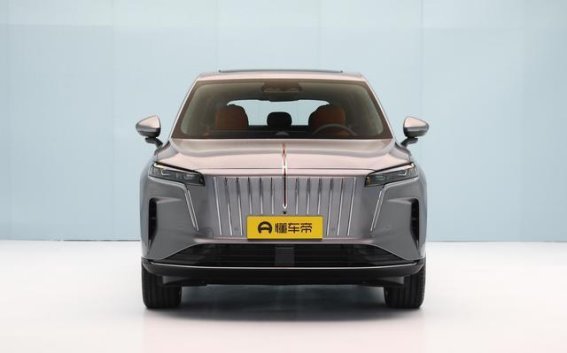 红旗HS6 PHEV：家庭出行的全能选择
