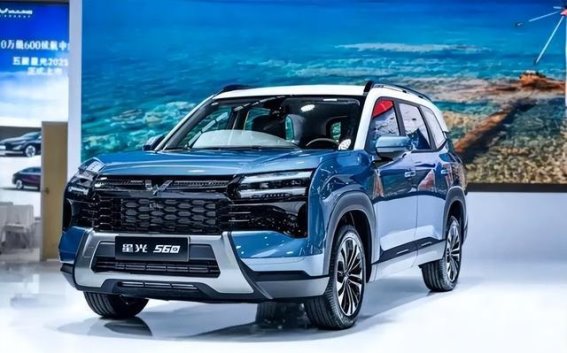 五菱星光560：硬派SUV市场的新锐力量