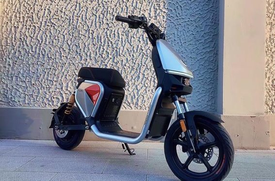 九号与小牛新国标电动车无后座设计的背后原因