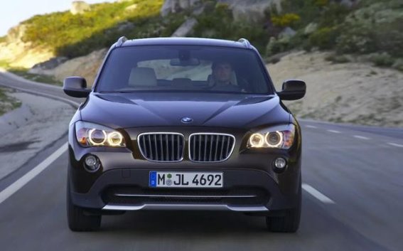 这款宝马六缸X1，真正的豪华与动力结合