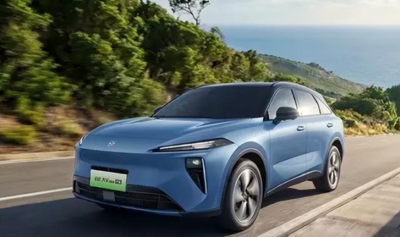 2026款启辰大V DD-i虎鲸：挑战激烈市场，续航与油耗升级备受期待