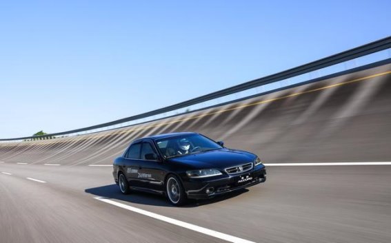 雅阁的深度突破：真诚与实力成就市场之王