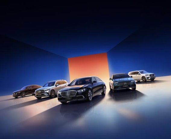 奔驰2025年在华销量突破57万，创新与智能化升级驱动未来增长