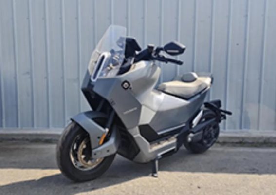 国产电摩高性能新标杆——Senmenti 0的崛起