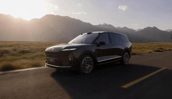 蔚来ES8逆袭之路：从冷板凳到销量冠军