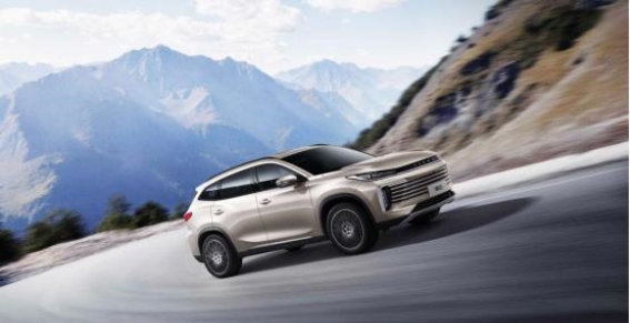 星途凌云超越版：新年自驾之选，带你享受无与伦比的豪华旅程