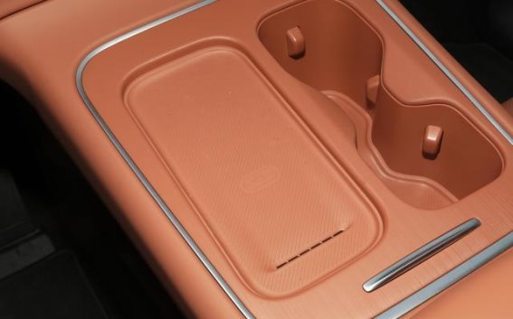 零跑C10：智能与性能并行的家用SUV新选择