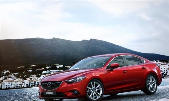 马自达经典车型谢幕，CX-20接力登场迎接新机遇