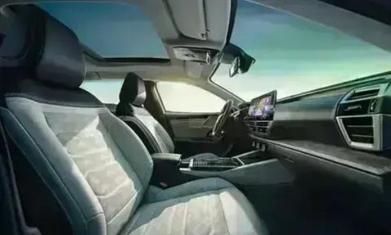 凡尔赛C5 X 2024款：探索无忧舒适与优雅的旅行新体验