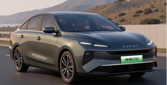 荣威D6纯电：新春家庭出行的最佳选择