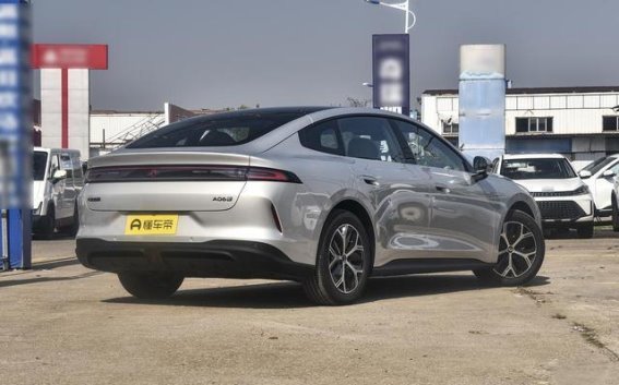 长安启源A06：重新定义新能源家轿的“实力派”