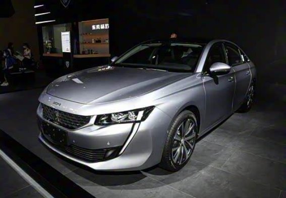 标致508L：精致与科技的极致融合